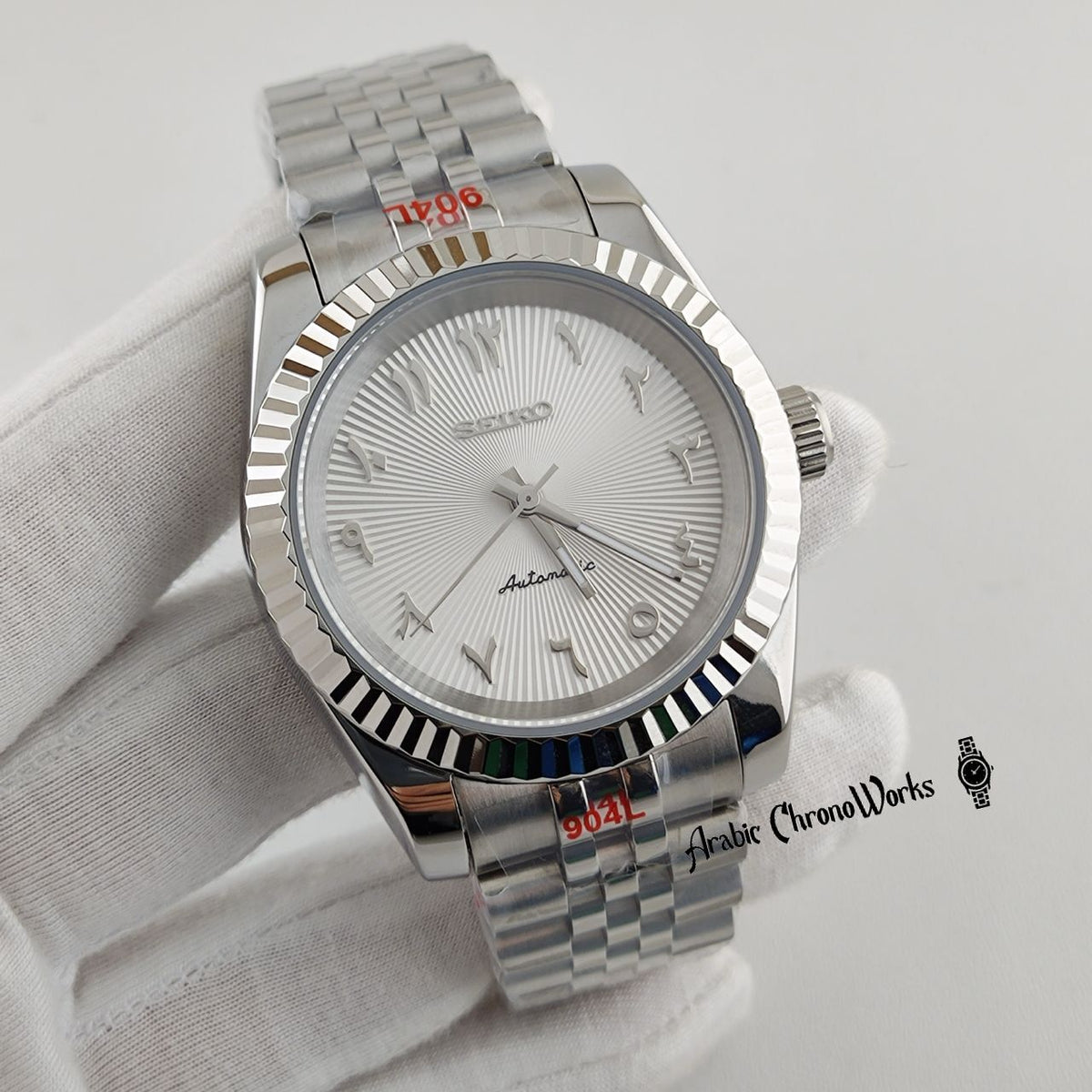 White textured Arabic Mod
