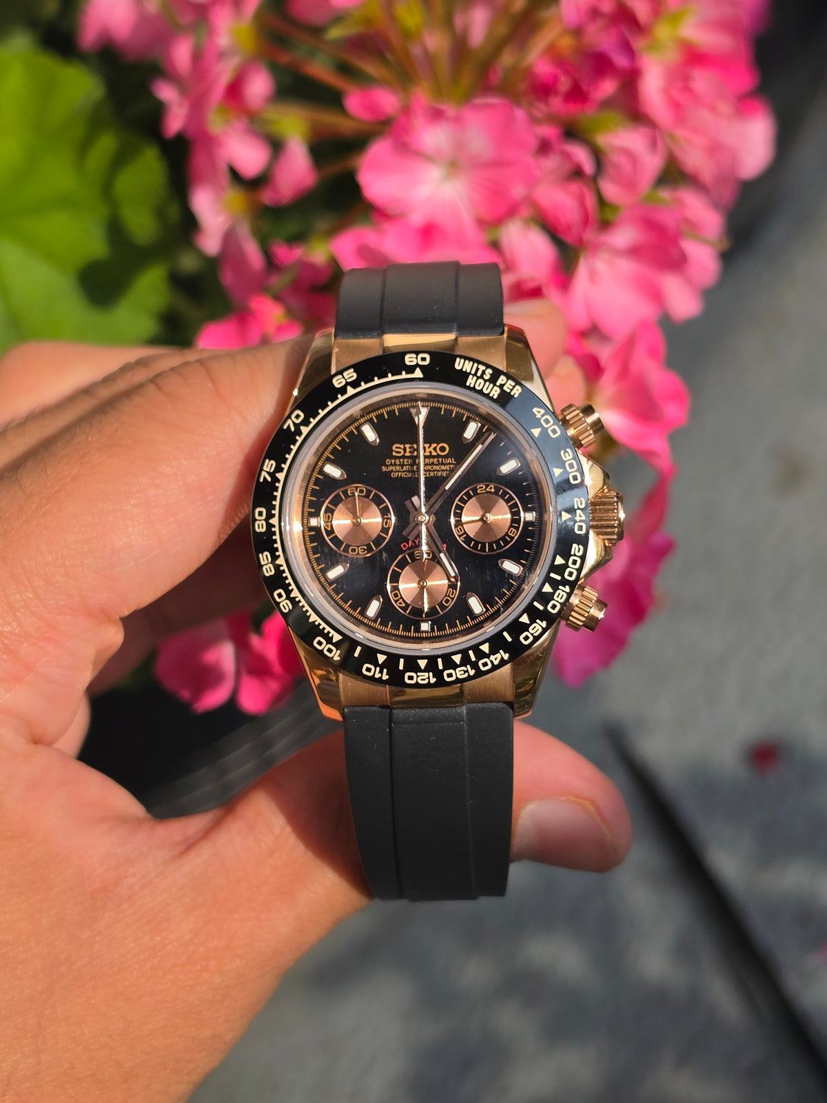 Rose Gold Daytona Chronograph Mod watch